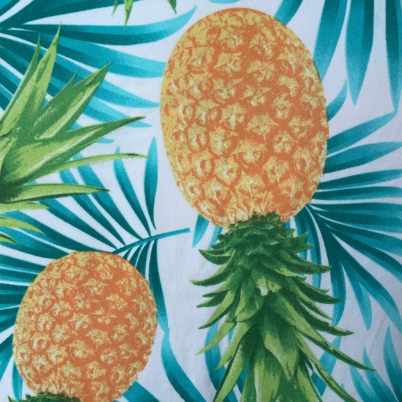 NWOT Pineapple Tee Top - Picture 4 of 4